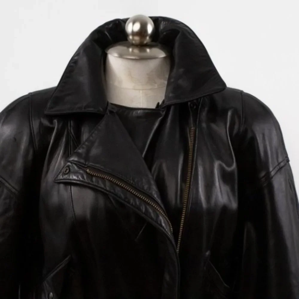 Vintage 80s Black Leather Jacket M Footballer Short Blazer Coat - Picture 2 of 14